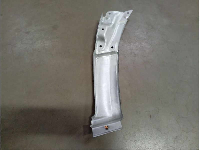 Ремчастина переднього крила ліва Mercedes Sprinter W906, VW Crafter задня Klokkerholm