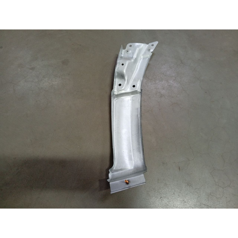 Ремчастина переднього крила ліва Mercedes Sprinter W906, VW Crafter задня Klokkerholm