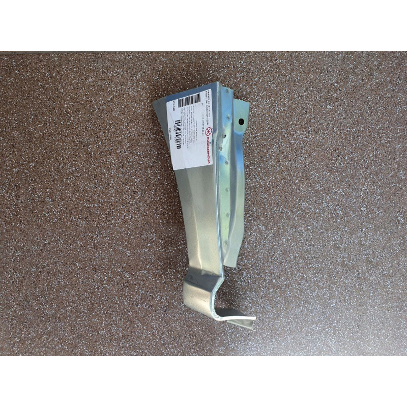 Ремчастина переднього крила ліва Skoda Fabia I 1999-2007 (KK)