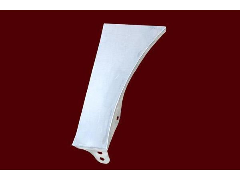 Ремчастина переднього крила нижня права VW Golf 5 04-09 (Klokkerholm)