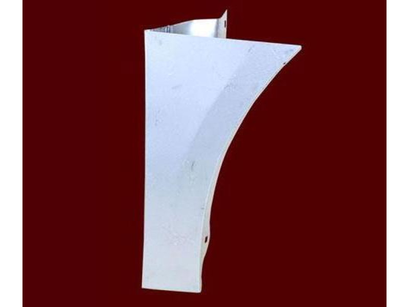 Ремчастина переднього крила права VW Caddy 3 04-15, Touran 03-15 (Klokkerholm)