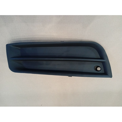 Решітка переднього бампера ліва Chevrolet Cruze 2009-2012 закрита FPS 94831149