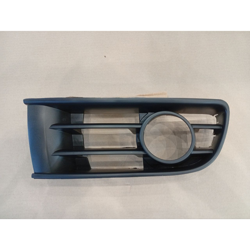 Решітка бампера ліва VW Polo 01-05 (Elit) 6Q0853665A9B9