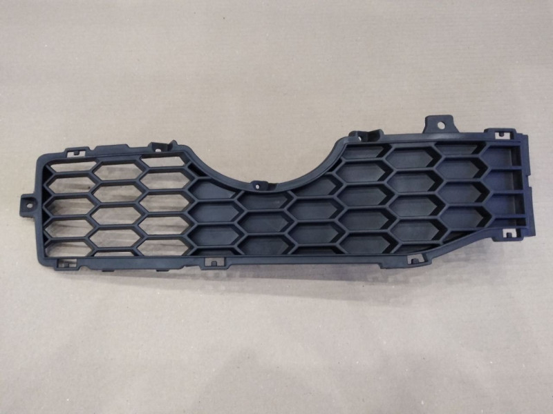 Решітка бампера права Chevrolet Captiva 06-10 (Тайвань) 96623661