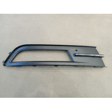 Решітка бампера права VW Passat B8 15-18 EUR (Polcar) з хром молдингом 3G08546629B9