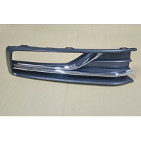 Решітка бампера права VW Passat B8 15-19 USA з отв. (FPS) 561854662HRYP	
