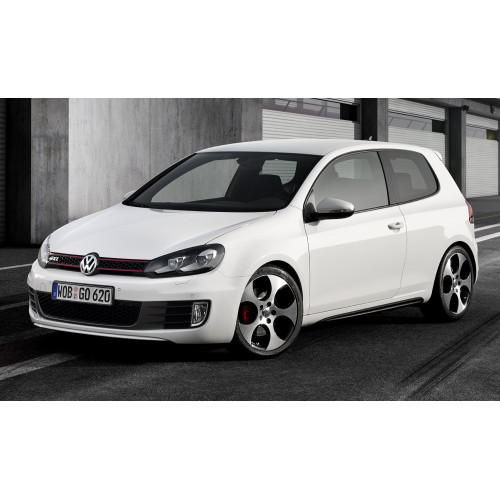Решітка бампера середня VW Golf 6 GTI 2009-2012 (Signeda) 5K0853677C9B9