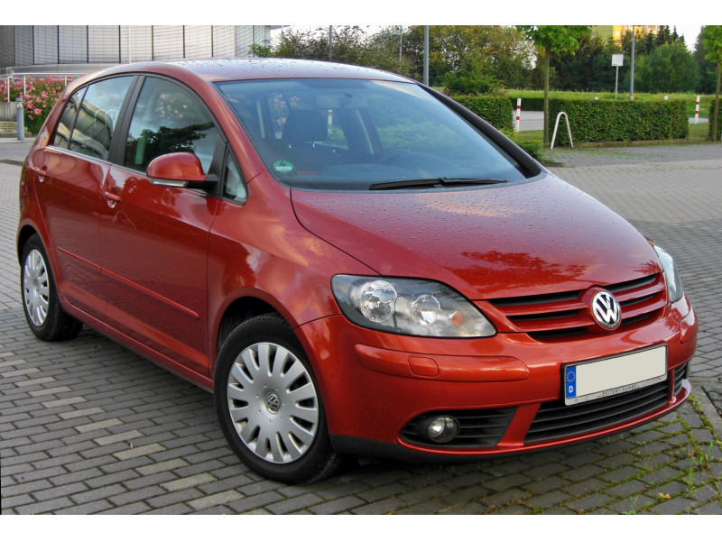 Решітка бампера середня VW Golf Plus 2004-2009 (Elit) 5M08536779B9