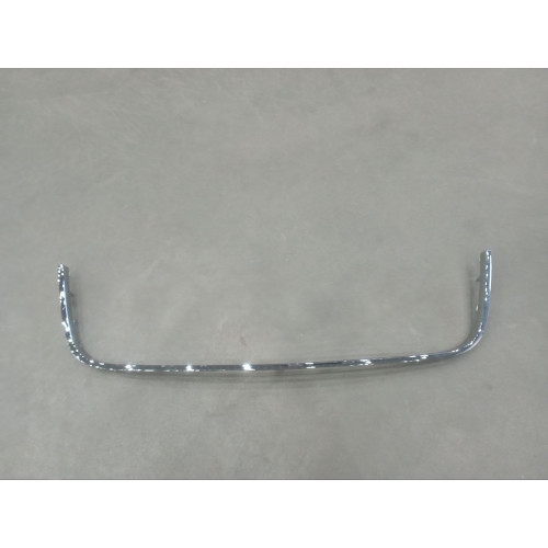 Молдинг решітки в бампер VW Golf 5 універсал 07-09, Jetta 5 2006-2010 (LKQ) хром 1K08531012ZZ