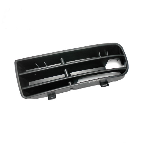 Решітка переднього бампера ліва VW Golf 4 1997-2003 (Тайвань) 1J0853665B