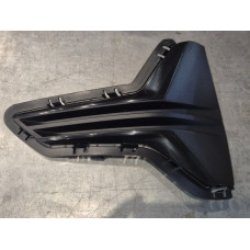 Решітка переднього бампера ліва BMW 3 G20 / G21 19-22 (Тайвань) без отв. 51117464275