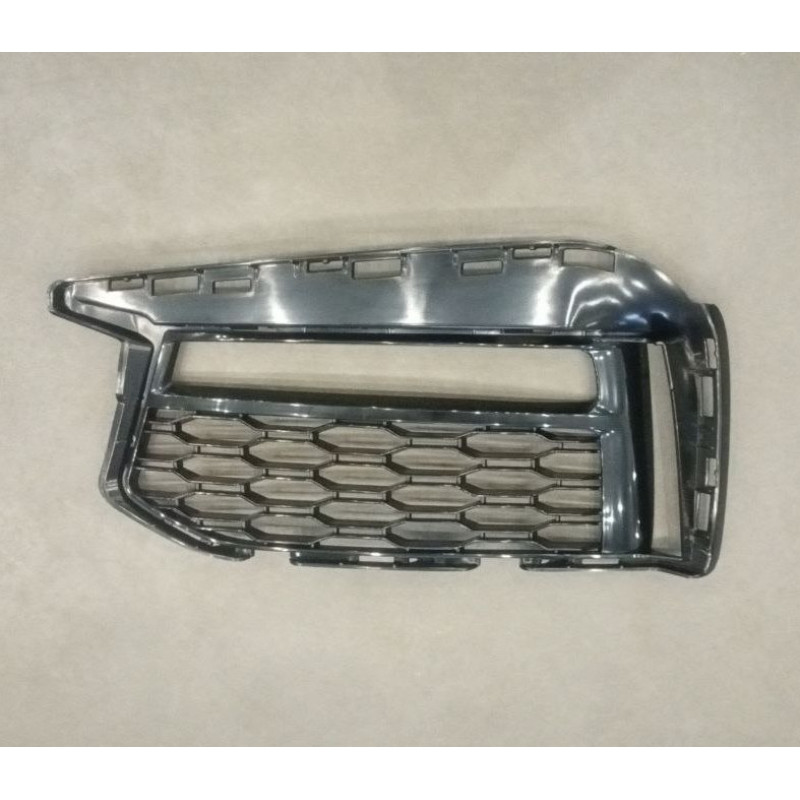 Решітка переднього бампера ліва BMW 5 G30 / G31 17- M-Sport (Тайвань) 51118064963