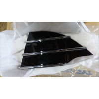 Решітка переднього бампера ліва Ford Escape, Kuga 2 13-16 (Китай) з хром молд. DV4517K947B