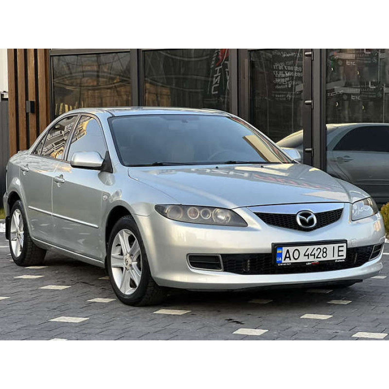 Решітка переднього бампера ліва Mazda 6 GG 2006-2008 заглушка ПТФ (4cars) GR1A50C21