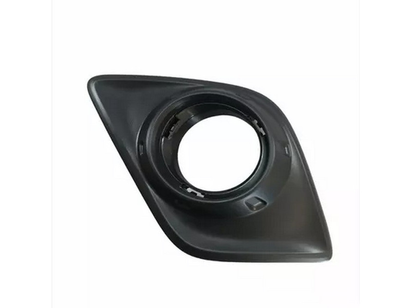 Решітка бампера ліва без окуляра з отворами Toyota Hilux 2015- Тайвань 521280K170