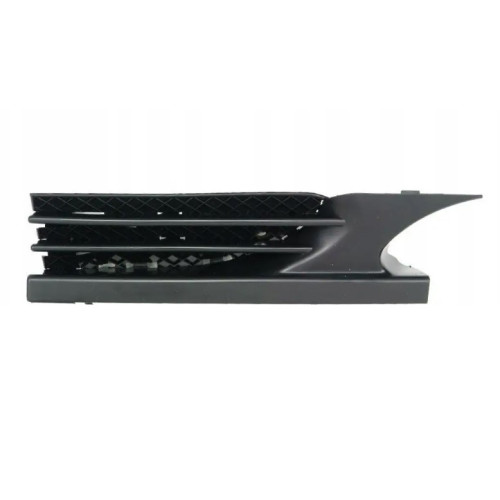 Решітка переднього бампера ліва внутрішня Mercedes C-Class W202 97-01 (Tempest) 2028800505