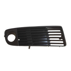 Решітка бампера права Audi A6 C5 00-01 (LKQ) 4B0807682S