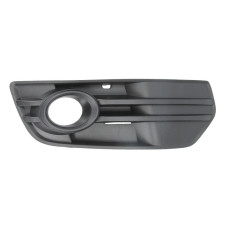 Решітка переднього бампера права Audi Q5 08-12 (Тайвань) чорна, з отв. 8R0807682A