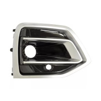 Решітка переднього бампера права Audi Q5 FY 21- (Тайвань) з отв. під п/тронік