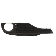 Решітка переднього бампера права BMW 3 F30 12-15 (LKQ) закрита 51117281920