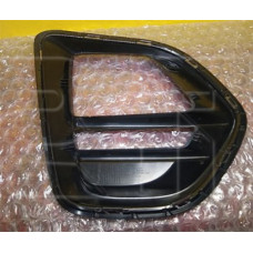 Решітка переднього бампера права Chery Tiggo 2 PRO 21- (Тайвань) з отв.