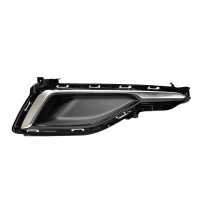 Решітка переднього бампера права Hyundai Sonata LF 2014-2017 без отв. FPS 86522C1000SCR