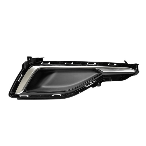 Решітка переднього бампера права Hyundai Sonata LF 2014-2017 без отв. FPS 86522C1000SCR