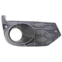 Решітка переднього бампера права Iveco Daily 6 14-19 (Тайвань) з отв.