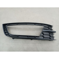 Решітка переднього бампера права Skoda Octavia A7 13-17 (Tempest)