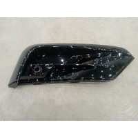 Решітка переднього бампера права VW Tiguan R-Line 17-21 (Тайвань) з отв. під п/тронік, чорна