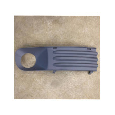 Решітка переднього бампера права з отвором VW Transporter T5 2003-2009 (Tempest) 7H0807490B7G9