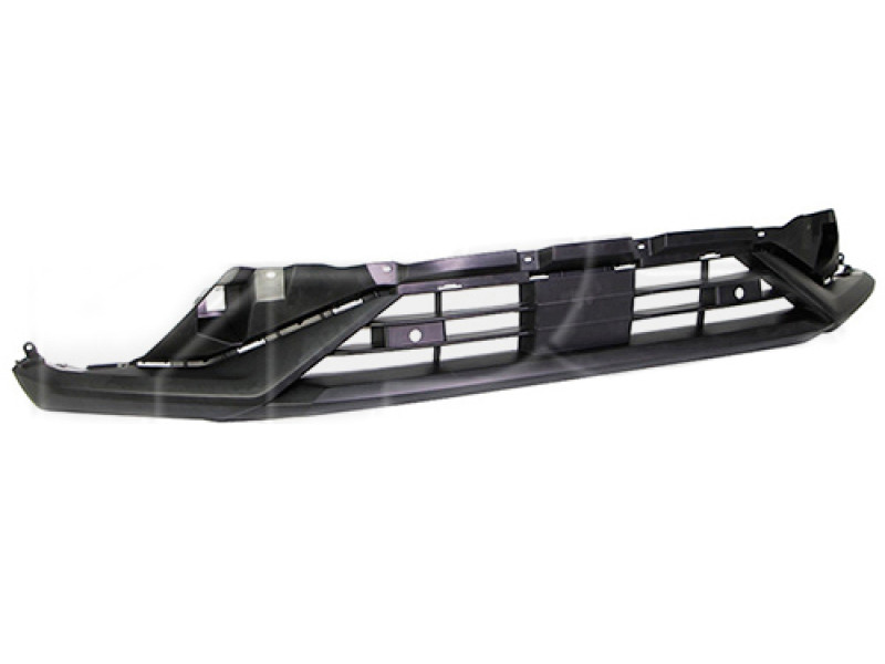 Решітка переднього бампера середня Nissan Juke 19- (Тайвань) з отв. під п/тронік