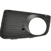 Решітка протитуманної фари ліва VW Crafter 06-11 (Тайвань) з отвором 2E0807675