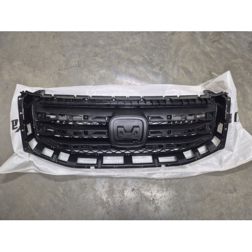 Решітка радіатора передня Honda Pilot 2012-2015 Тайвань 75101SZAA11
