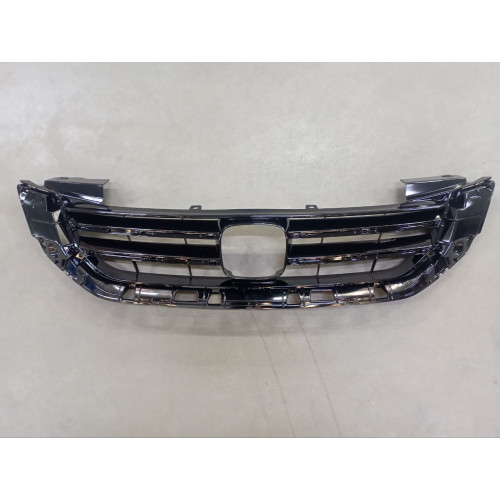 Решітка радіатора (без хром молдингів) Honda Accord 9 2013-2015 седан FPS глянець