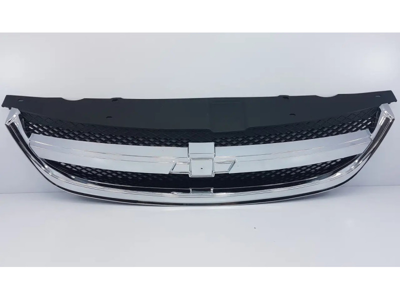 Решітка радіатора Chevrolet Lacetti седан / універсал (Signeda) 96547248