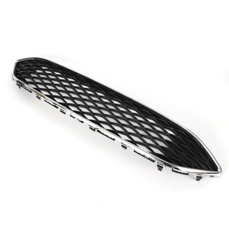 Решітка радіатора Ford Focus 3 15-18 (Тайвань) F1EZ8200A