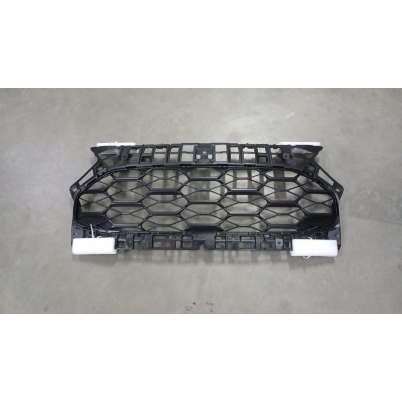 Решітка радіатора Honda HR-V RZ (USA), ZR-V (EUR) 22- LX (Тайвань) 712013W0A01