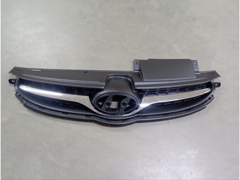 Решітка радіатора Hyundai Elantra MD 11-14 (Tempest)