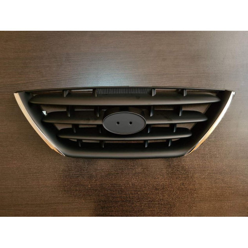Решітка радіатора Hyundai Elantra XD 2004-2006 (Elit) 86360-2S500