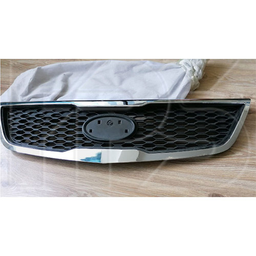 Решітка радіатора Kia Sportage SL 2010-2014 (Тайвань) соти