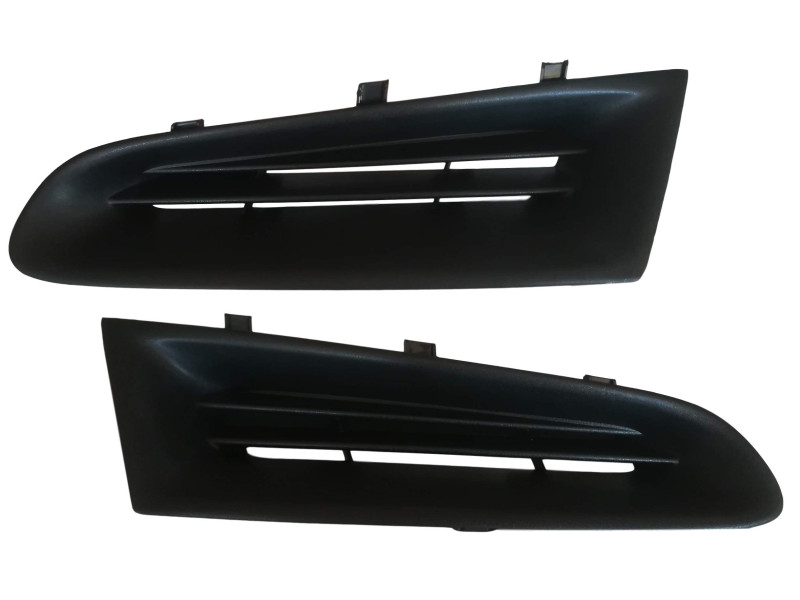 Решітка радіатора комплект Renault Clio 3 05-09 (Тайвань) 7701208684