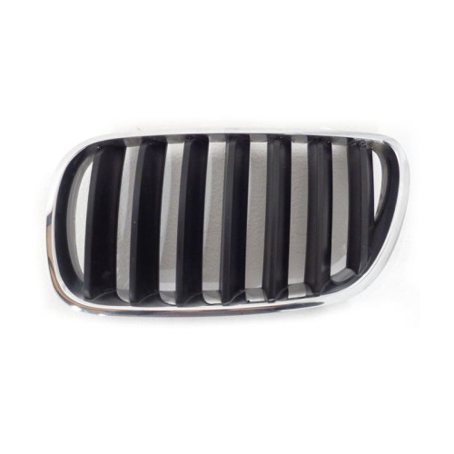 Решітка радіатора ліва BMW X3 E83 2007-2010 (Тайвань) з хром. молд. 51113420087