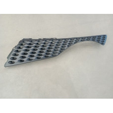 Решітка радіатора ліва Nissan Juke 10-15 LKQ 620751KA6A