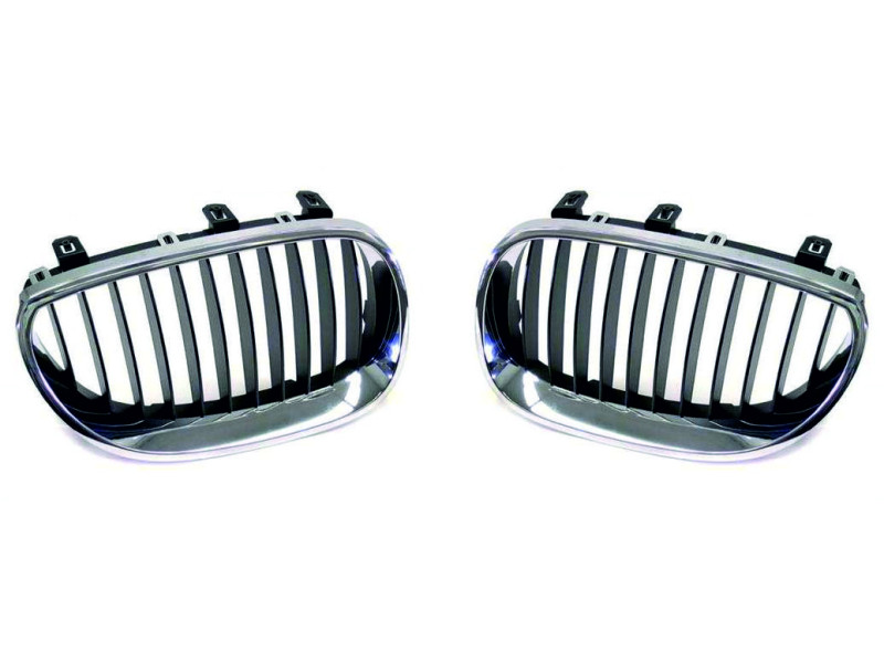 Решітка радіатора ліва і права BMW 5 E60 03-10 (Тайвань) ребра хром рамка чорна 51137027061