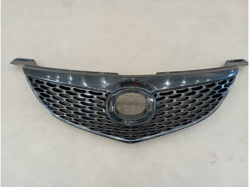 Решітка радіатора Mazda 3 (BK) 03-09 (Elit) BN8W50710A33