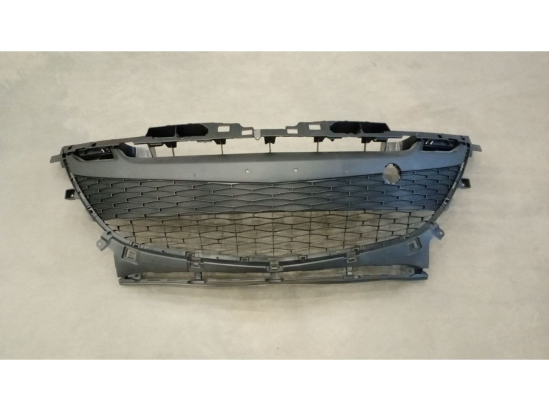 Решітка радіатора Mazda 3 BL 09-12 (FPS) BCW8501T1C