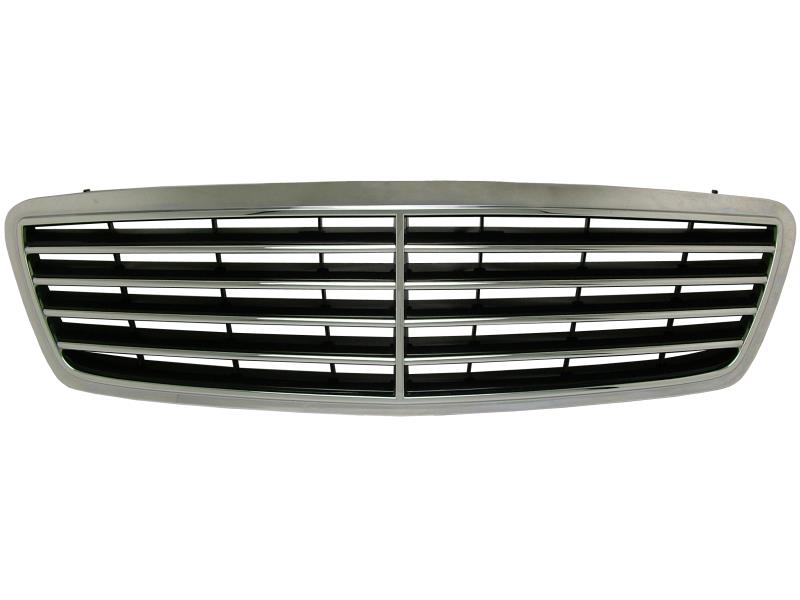 Решітка радіатора Mercedes C-Class W203 00-07 Avantgarde/Elegance комплект (LKQ) A2038800183