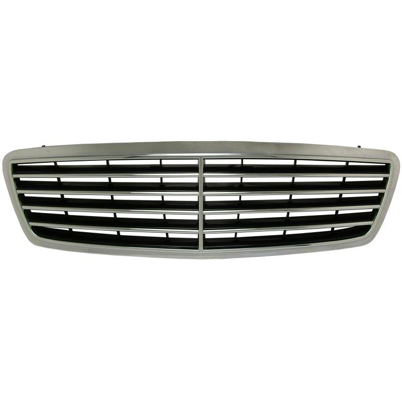 Решітка радіатора Mercedes C-Class W203 00-07 Avantgarde/Elegance комплект (LKQ) A2038800183
