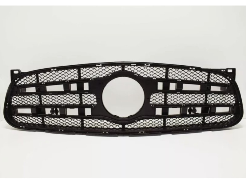 Решітка радіатора передня Mercedes GLA-class X156 2014-2017 Тайвань A1568801200